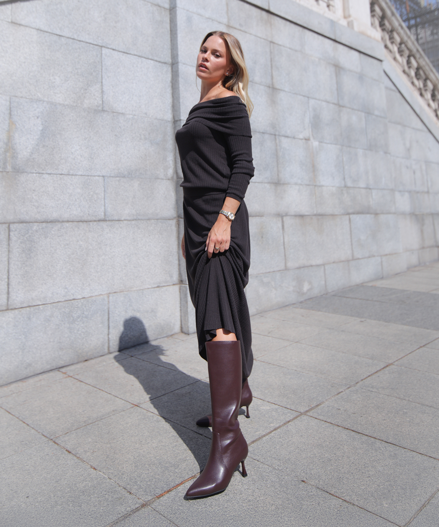 Botas altas tac&oacute;n kitten image number null